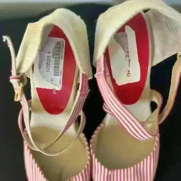 Adrienne Vittandini Red and White Espadrille Wedges sz 9 - Picture 6 of 6